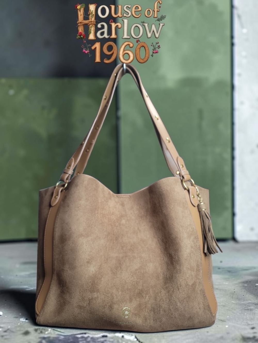 House of Harlow 1960 Tan Vegan Luxe Suede Hobo Bag EUC